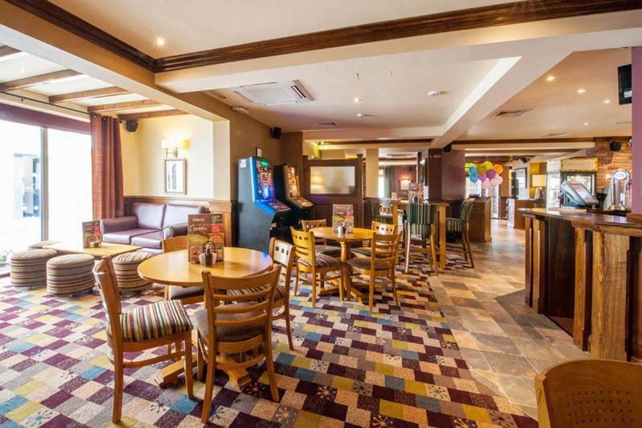 Premier Inn Stoke-On-Trent Eksteriør billede