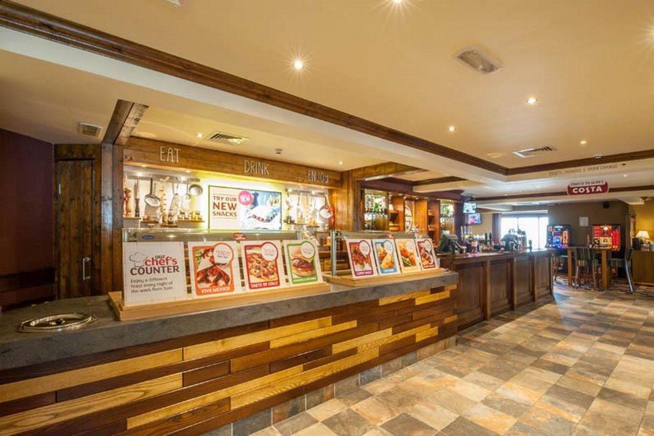 Premier Inn Stoke-On-Trent Eksteriør billede